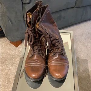 Steve Madden Troopa Brown Boots...Size 7